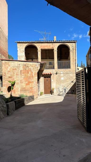 Habitacion Roca Foradada En Casa Cami De Les Aiguees Monistrol De Montserrat Εξωτερικό φωτογραφία